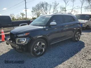 ✅ 2024 Hyundai Venue SEL • VIN: KMHRC8A32RU287249 • Lot: 44144955. Wystawiony na Copart z przebiegiem 18 646 mil. Bezpłatny archiwum sprzedaży aukcyjnych z USA i szczegółowy raport historii pojazdu na DreamBid. Zdjęcie 1.