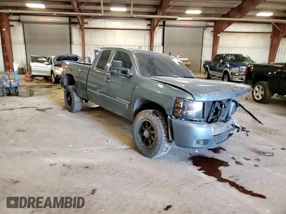✅ 2008 Chevrolet Silverado 1500 1LT • VIN: 1GCEK19068E120070 • Lot: 74553724. Listed on Copart with 207,558 mi. Free auction sales archive from the USA and detailed vehicle history report at DreamBid. Image 10.