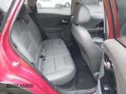 ✅ 2018 Kia Niro EX • VIN: KNDCC3LC4J5133229 • Lot: 43533412. Wystawiony na IAAI z przebiegiem 165 926 mil. Bezpłatny archiwum sprzedaży aukcyjnych z USA i szczegółowy raport historii pojazdu na DreamBid. Zdjęcie 8.