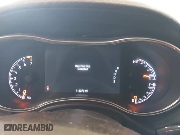 ✅ 2015 Jeep Grand Cherokee Overland • VIN: 1C4RJFCG7FC110924 • Лот: 42210910. Опубликован ранее на IAAI с пробегом 113 279 миль. Бесплатный доступ к архиву аукционных продаж из США и подробный отчёт об истории автомобиля на DreamBid. Изображение 7.