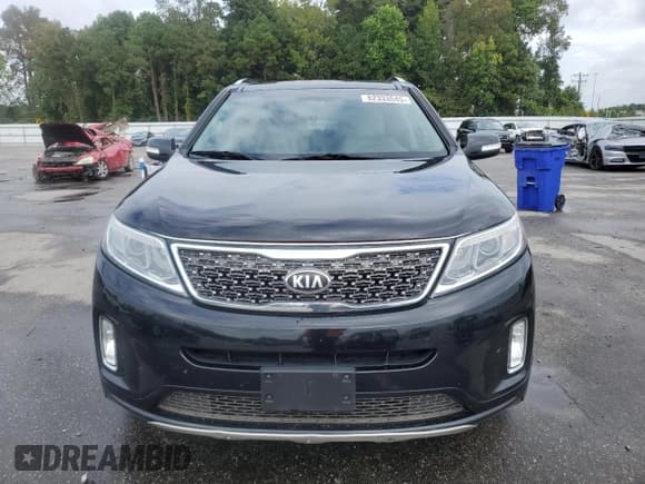 ✅ 2014 Kia Sorento SX Limited • VIN: 5XYKWDA75EG433230 • Lot: 82333545. Wystawiony na Copart z przebiegiem 187 698 mil. Bezpłatny archiwum sprzedaży aukcyjnych z USA i szczegółowy raport historii pojazdu na DreamBid. Zdjęcie 5.