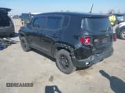 ✅ 2018 Jeep Renegade Sport • VIN: ZACCJBAB6JPH85612 • Lot: 41650807. Wystawiony na IAAI z przebiegiem 87 082 mil. Bezpłatny archiwum sprzedaży aukcyjnych z USA i szczegółowy raport historii pojazdu na DreamBid. Zdjęcie 3.