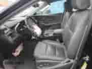 2017 Chevrolet Impala LT z VIN 2G1105S33H9118224, wystawiony jako Copart lot #77755954 z przebiegiem 92 300 mil mil oraz Szkoda całkowita • Salvage title. Historia ofert i sprzedaży dostępna na DreamBid. Obrazek 7.