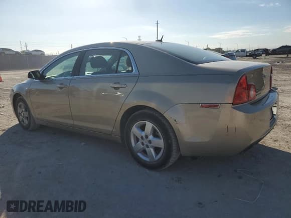 ✅ 2008 Chevrolet Malibu 1LS • VIN: 1G1ZG57B98F277299 • Lot: 93036595. Listed on Copart with 176,682 mi. Free auction sales archive from the USA and detailed vehicle history report at DreamBid. Image 2.