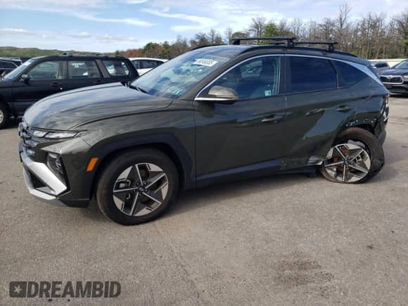 2025 Hyundai Tucson SEL Convenience with VIN 5NMJCCDE3SH463224, listed as a Copart auction lot 69249385 with 10,249 mi miles and Salvage title. Bid and sale history available at DreamBid. Image 1.