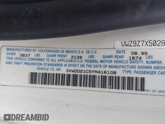 ✅ 2000 Volkswagen Beetle GLX • VIN: 3VWDD21C5YM416108 • Lot: 43776339. Listed on IAAI with 118,576 mi. Free auction sales archive from the USA and detailed vehicle history report at DreamBid. Image 9.