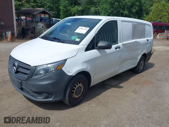 ✅ 2016 Mercedes-Benz Metris Cargo • VIN: WD3PG2EA6G3095903 • Lot: 42997249. Listed on IAAI with 73,729 mi. Free auction sales archive from the USA and detailed vehicle history report at DreamBid. Image 17.