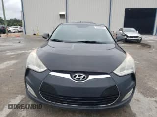 ✅ 2013 Hyundai Veloster RE:MIX • VIN: KMHTC6AD1DU174680 • Lot: 65594684. Wystawiony na Copart z przebiegiem 213 491 mil. Bezpłatny archiwum sprzedaży aukcyjnych z USA i szczegółowy raport historii pojazdu na DreamBid. Zdjęcie 5.