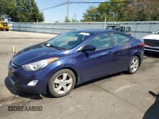 2013 Hyundai Elantra GLS with VIN 5NPDH4AE2DH411646, listed as a Copart auction lot 81412415 with 159,501 mi miles and Salvage title. Bid and sale history available at DreamBid. Image 1.