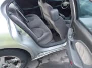 ✅ 2003 Pontiac Bonneville SE • VIN: 1G2HX52K334109418 • Lot: 43812743. Listed on IAAI with 194,417 mi. Free auction sales archive from the USA and detailed vehicle history report at DreamBid. Image 8.