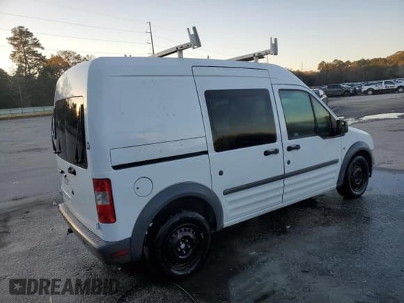 ✅ 2010 Ford Transit • VIN: NM0KS9AN5AT013132 • Lot: 85643134. Wystawiony na Copart z przebiegiem 146 054 mil. Bezpłatny archiwum sprzedaży aukcyjnych z USA i szczegółowy raport historii pojazdu na DreamBid. Zdjęcie 3.