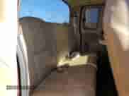 2000 Dodge 1500 с VIN 1B7HF13Z6YJ178177, выставлен на аукционе Copart как лот 78872484 с пробегом 172 107 миль миль и Списание • Salvage title. История ставок и продаж доступна на DreamBid. Изображение 10.