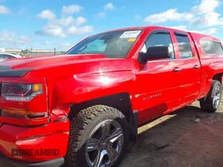 ✅ 2017 Chevrolet Silverado 1500 Custom • VIN: 1GCVKPEH7HZ150752 • Lot: 43436003. Wystawiony na IAAI z przebiegiem 74 016 mil. Bezpłatny archiwum sprzedaży aukcyjnych z USA i szczegółowy raport historii pojazdu na DreamBid. Zdjęcie 6.