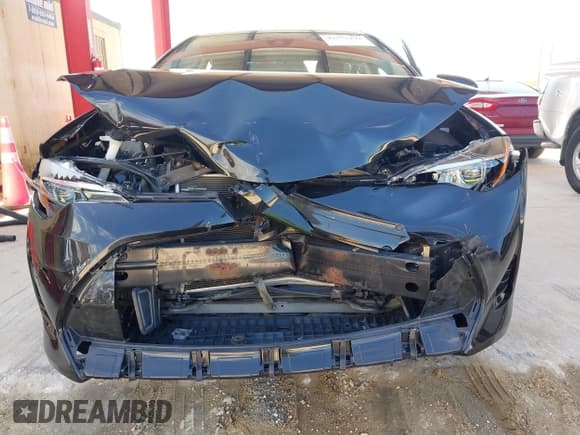 ✅ 2018 Toyota Corolla LE • VIN: 5YFBURHE6JP802304 • Lot: 43575192. Listed on IAAI with 87,309 mi. Free auction sales archive from the USA and detailed vehicle history report at DreamBid. Image 6.