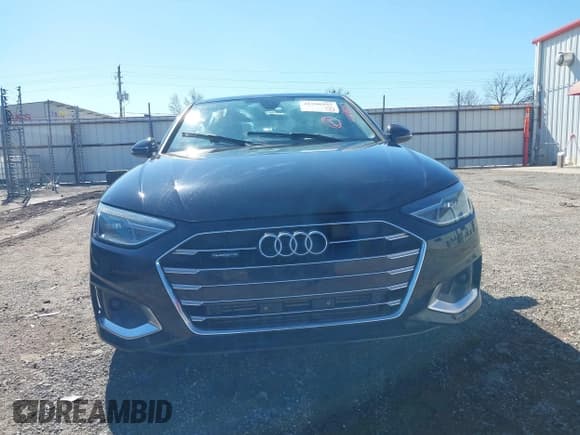 ✅ 2021 Audi A4 Premium • VIN: WAUABAF44MA042263 • Lot: 41598257. Listed on IAAI with 42,333 mi. Free auction sales archive from the USA and detailed vehicle history report at DreamBid. Image 12.