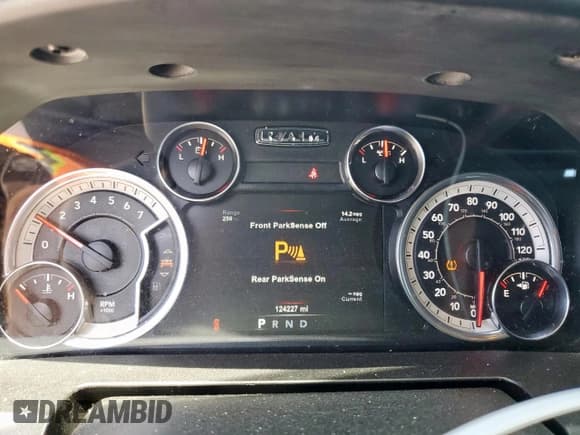 ✅ 2018 Ram 1500 Lone Star • VIN: 1C6RR6LT8JS232252 • Лот: 66845525. Опубликован ранее на Copart с пробегом 124 227 миль. Бесплатный доступ к архиву аукционных продаж из США и подробный отчёт об истории автомобиля на DreamBid. Изображение 9.