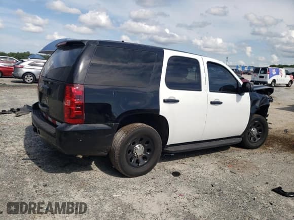 ✅ 2011 Chevrolet Tahoe Commercial • VIN: 1GNLC2E0XBR344000 • Lot: 62489915. Listed on Copart with 114,364 mi. Free auction sales archive from the USA and detailed vehicle history report at DreamBid. Image 3.