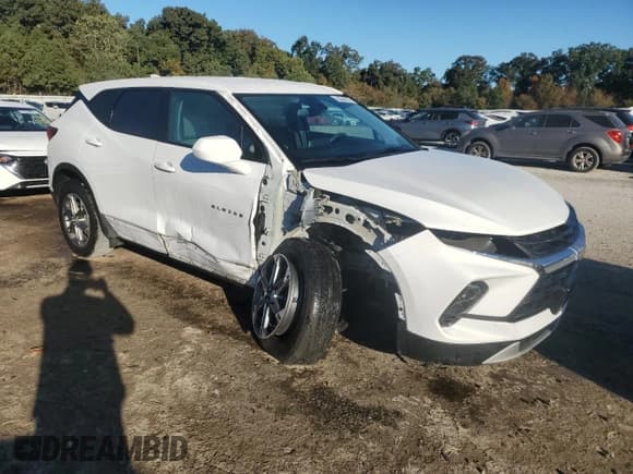 ✅ 2023 Chevrolet Blazer LT • VIN: 3GNKBHR48PS209973 • Lot: 87472355. Wystawiony na Copart z przebiegiem 52 940 mil. Bezpłatny archiwum sprzedaży aukcyjnych z USA i szczegółowy raport historii pojazdu na DreamBid. Zdjęcie 4.