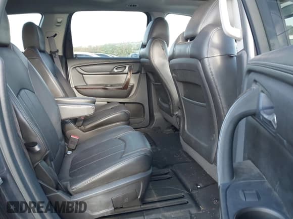 ✅ 2015 Chevrolet Traverse LTZ • VIN: 1GNKVJKD9FJ366629 • Lot: 43450624. Wystawiony na IAAI z przebiegiem 151 550 mil. Bezpłatny archiwum sprzedaży aukcyjnych z USA i szczegółowy raport historii pojazdu na DreamBid. Zdjęcie 8.