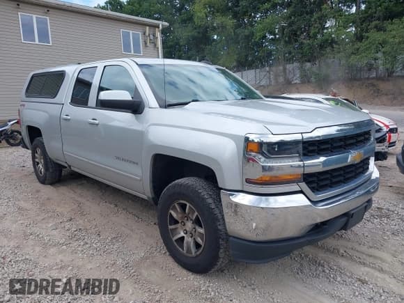 ✅ 2019 Chevrolet Silverado 1500 LT • VIN: 2GCVKPEC7K1109154 • Lot: 42947186. Wystawiony na IAAI z przebiegiem 110 614 mil. Bezpłatny archiwum sprzedaży aukcyjnych z USA i szczegółowy raport historii pojazdu na DreamBid. Zdjęcie 1.
