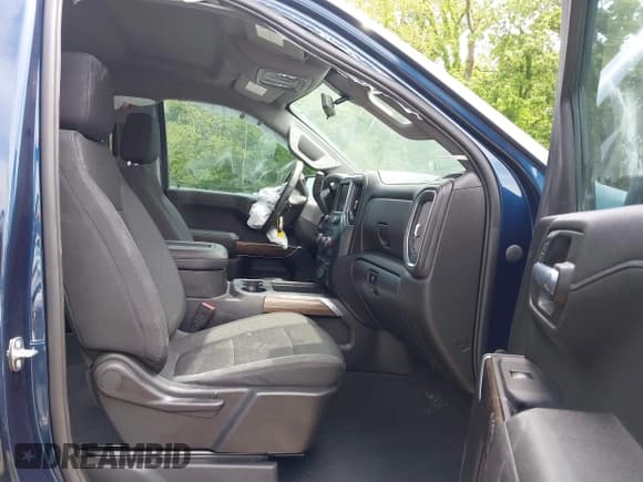 ✅ 2022 Chevrolet Silverado 1500 RST • VIN: 3GCUYEED3NG178118 • Лот: 42201383. Опубликован ранее на IAAI с пробегом 63 065 миль. Бесплатный доступ к архиву аукционных продаж из США и подробный отчёт об истории автомобиля на DreamBid. Изображение 5.