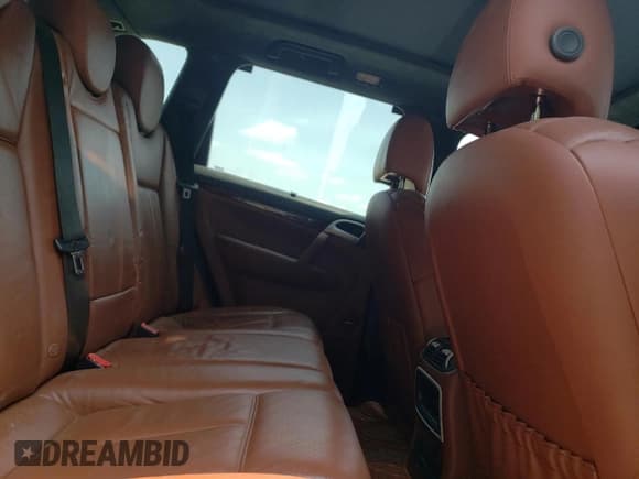 ✅ 2008 Porsche Cayenne Turbo • VIN: WP1AC29P28LA80823 • Lot: 60493965. Wystawiony na Copart z przebiegiem 102 905 mil. Bezpłatny archiwum sprzedaży aukcyjnych z USA i szczegółowy raport historii pojazdu na DreamBid. Zdjęcie 10.