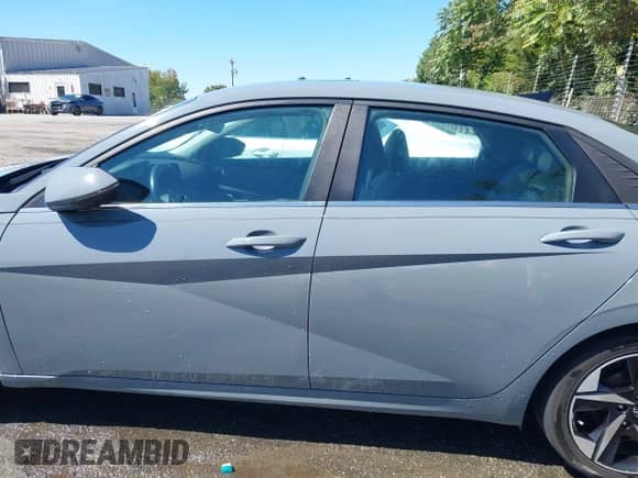 2021 Hyundai Elantra Limited z VIN KMHLP4AG2MU090452, wystawiony jako IAAI lot #43171063 z przebiegiem 70 674 mil mil oraz . Historia ofert i sprzedaży dostępna na DreamBid. Obrazek 14.