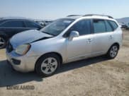 ✅ 2010 Kia Rondo • VIN: KNAHG8C9XA7308743 • Lot: 62470314. Wystawiony na Copart z przebiegiem 140 290 mil. Bezpłatny archiwum sprzedaży aukcyjnych z USA i szczegółowy raport historii pojazdu na DreamBid. Zdjęcie 1.