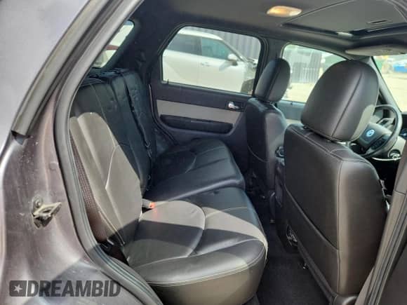 2010 Mercury Mariner Premier с VIN 4M2CN9HG9AKJ15491, выставлен на аукционе Copart как лот 70665985 с пробегом 198 092 миль миль и На запчасти • Non repairable. История ставок и продаж доступна на DreamBid. Изображение 11.