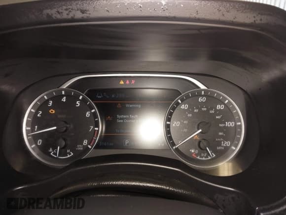 ✅ 2025 Nissan Frontier Pro-4X • VIN: 1N6ED1EK2SN608647 • Lot: 41536731. Listed on IAAI with 3,161 mi. Free auction sales archive from the USA and detailed vehicle history report at DreamBid. Image 7.