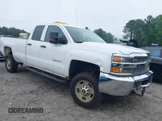 ✅ 2019 Chevrolet Silverado 2500HD Work Truck • VIN: 2GC2CREG2K1226543 • Лот: 42174597. Опубликован ранее на IAAI с пробегом 168 676 миль. Бесплатный доступ к архиву аукционных продаж из США и подробный отчёт об истории автомобиля на DreamBid. Изображение 1.