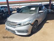 ✅ 2017 Honda Civic LX • VIN: 19XFC2F5XHE065330 • Lot: 43229378. Wystawiony na IAAI z przebiegiem 168 567 mil. Bezpłatny archiwum sprzedaży aukcyjnych z USA i szczegółowy raport historii pojazdu na DreamBid. Zdjęcie 16.