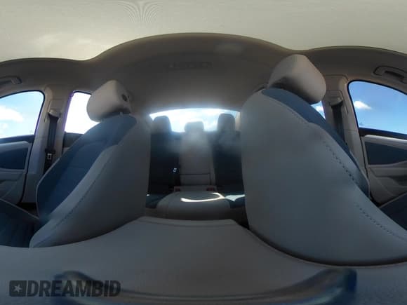 ✅ 2025 Volkswagen Jetta SE • VIN: 3VW7X7BU4SM061349 • Лот: 43414717. Опубликован ранее на IAAI с пробегом 5 026 миль. Бесплатный доступ к архиву аукционных продаж из США и подробный отчёт об истории автомобиля на DreamBid. Изображение 18.