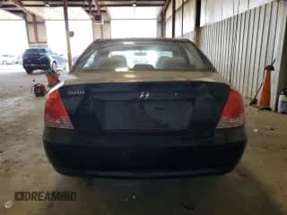 2006 Hyundai Elantra GLS z VIN KMHDN46D16U202797, wystawiony jako Copart lot #77802954 z przebiegiem 156 712 mil mil oraz Szkoda całkowita • Salvage title. Historia ofert i sprzedaży dostępna na DreamBid. Obrazek 6.