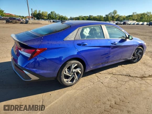 ✅ 2025 Hyundai Elantra SEL Sport • VIN: KMHLM4DGXSU974107 • Lot: 71013385. Listed on Copart with Not provided. Free auction sales archive from the USA and detailed vehicle history report at DreamBid. Image 3.