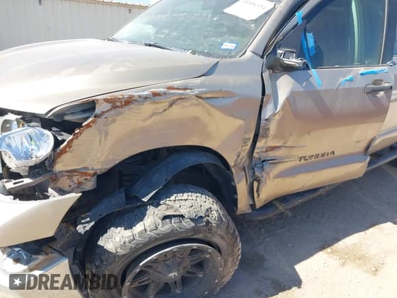 ✅ 2007 Toyota Tundra • VIN: 5TBDT54157S453376 • Лот: 41806554. Опубликован ранее на IAAI с пробегом 120 944 миль. Бесплатный доступ к архиву аукционных продаж из США и подробный отчёт об истории автомобиля на DreamBid. Изображение 6.