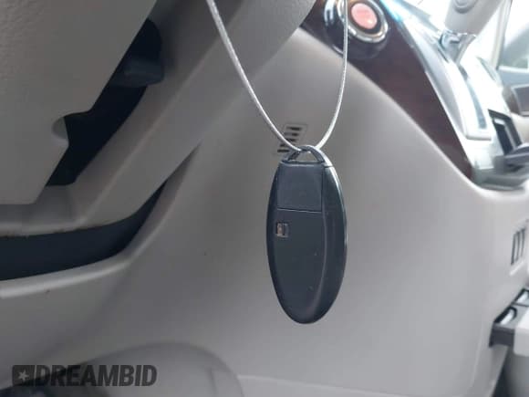 ✅ 2014 Nissan Quest SV • VIN: JN8AE2KPXE9103610 • Lot: 43813394. Wystawiony na IAAI z przebiegiem 165 445 mil. Bezpłatny archiwum sprzedaży aukcyjnych z USA i szczegółowy raport historii pojazdu na DreamBid. Zdjęcie 11.