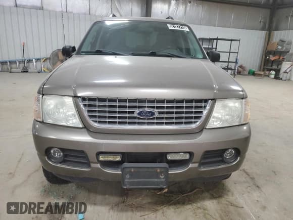 ✅ 2005 Ford Explorer XLT • VIN: 1FMZU73K25UA06637 • Лот: 52127715. Опубликован ранее на Copart с пробегом 178 964 миль. Бесплатный доступ к архиву аукционных продаж из США и подробный отчёт об истории автомобиля на DreamBid. Изображение 5.