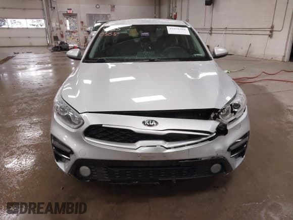 ✅ 2019 Kia Forte LXS • VIN: 3KPF24ADXKE044658 • Лот: 43350368. Опубликован ранее на IAAI с пробегом 104 387 миль. Бесплатный доступ к архиву аукционных продаж из США и подробный отчёт об истории автомобиля на DreamBid. Изображение 17.