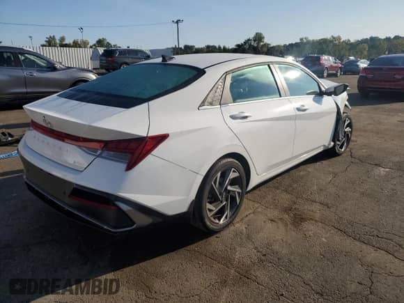 2024 Hyundai Elantra Limited with VIN KMHLP4DG3RU826883, listed as a Copart auction lot 80244515 with 7,591 mi miles and Salvage title. Bid and sale history available at DreamBid. Image 3.