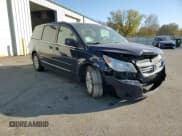 ✅ 2014 Volkswagen Routan SE • VIN: 2C4RVABG7ER134462 • Lot: 76492444. Listed on Copart with 93,373 mi. Free auction sales archive from the USA and detailed vehicle history report at DreamBid. Image 15.