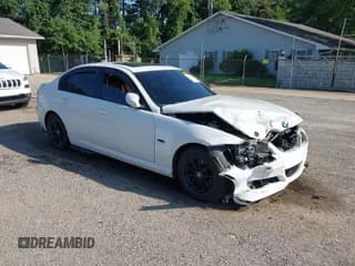 ✅ 2010 BMW 3 Series 328i xDrive • VIN: WBAPK5C58AA652614 • Lot: 42550439. Wystawiony na IAAI z przebiegiem 174 952 mil. Bezpłatny archiwum sprzedaży aukcyjnych z USA i szczegółowy raport historii pojazdu na DreamBid. Zdjęcie 1.