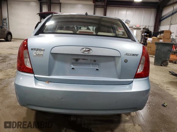 ✅ 2009 Hyundai Accent Auto GLS • VIN: KMHCN46C79U366949 • Лот: 85549474. Опубликован ранее на Copart с пробегом 126 235 миль. Бесплатный доступ к архиву аукционных продаж из США и подробный отчёт об истории автомобиля на DreamBid. Изображение 6.