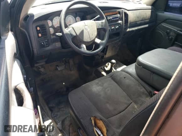 2005 Dodge 1500 ST с VIN 1D7HU16N35J609588, выставлен на аукционе Copart как лот 63705914 с пробегом Не указан миль и Списание • Salvage title. История ставок и продаж доступна на DreamBid. Изображение 8.