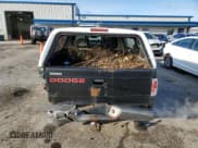 ✅ 1999 Dodge Dakota SLT • VIN: 1B7GL22X1XS199585 • Lot: 85250344. Wystawiony na Copart z przebiegiem 177 182 mil. Bezpłatny archiwum sprzedaży aukcyjnych z USA i szczegółowy raport historii pojazdu na DreamBid. Zdjęcie 6.