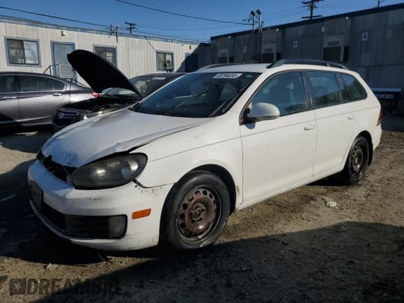 ✅ 2012 Volkswagen Jetta S • VIN: 3VWKP7AJ3CM621896 • Лот: 45796055. Опубликован ранее на Copart с пробегом Не указан. Бесплатный доступ к архиву аукционных продаж из США и подробный отчёт об истории автомобиля на DreamBid. Изображение 1.