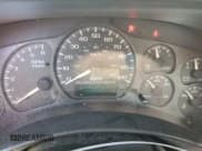 ✅ 2002 Chevrolet Silverado 1500 • VIN: 1GCEC14W12Z340242 • Лот: 77856764. Опубликован ранее на Copart с пробегом 272 578 миль. Бесплатный доступ к архиву аукционных продаж из США и подробный отчёт об истории автомобиля на DreamBid. Изображение 9.