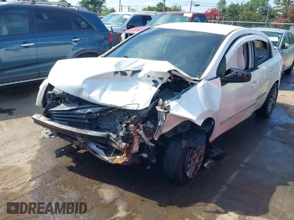 ✅ 2011 Nissan Sentra SR • VIN: 3N1AB6AP5BL611289 • Lot: 42765378. Listed on IAAI with 143,265 mi. Free auction sales archive from the USA and detailed vehicle history report at DreamBid. Image 6.