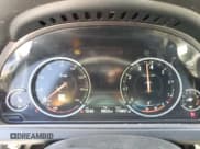 ✅ 2016 BMW 6 Series 650i • VIN: WBA6D4C54GD977042 • Lot: 66555755. Wystawiony na Copart z przebiegiem 119 857 mil. Bezpłatny archiwum sprzedaży aukcyjnych z USA i szczegółowy raport historii pojazdu na DreamBid. Zdjęcie 9.