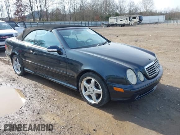 ✅ 2003 Mercedes-Benz CLK 430 • VIN: WDBLK70G33T135360 • Lot: 43767166. Listed on IAAI with 89,358 mi. Free auction sales archive from the USA and detailed vehicle history report at DreamBid. Image 1.